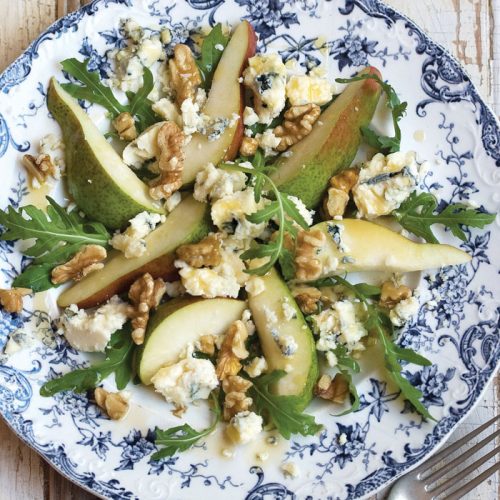 pear and blue cheese salad with a maple vinaigrette recipe