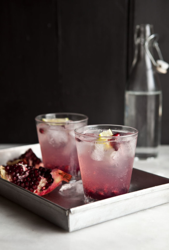 pomegranate and ginger spritzer