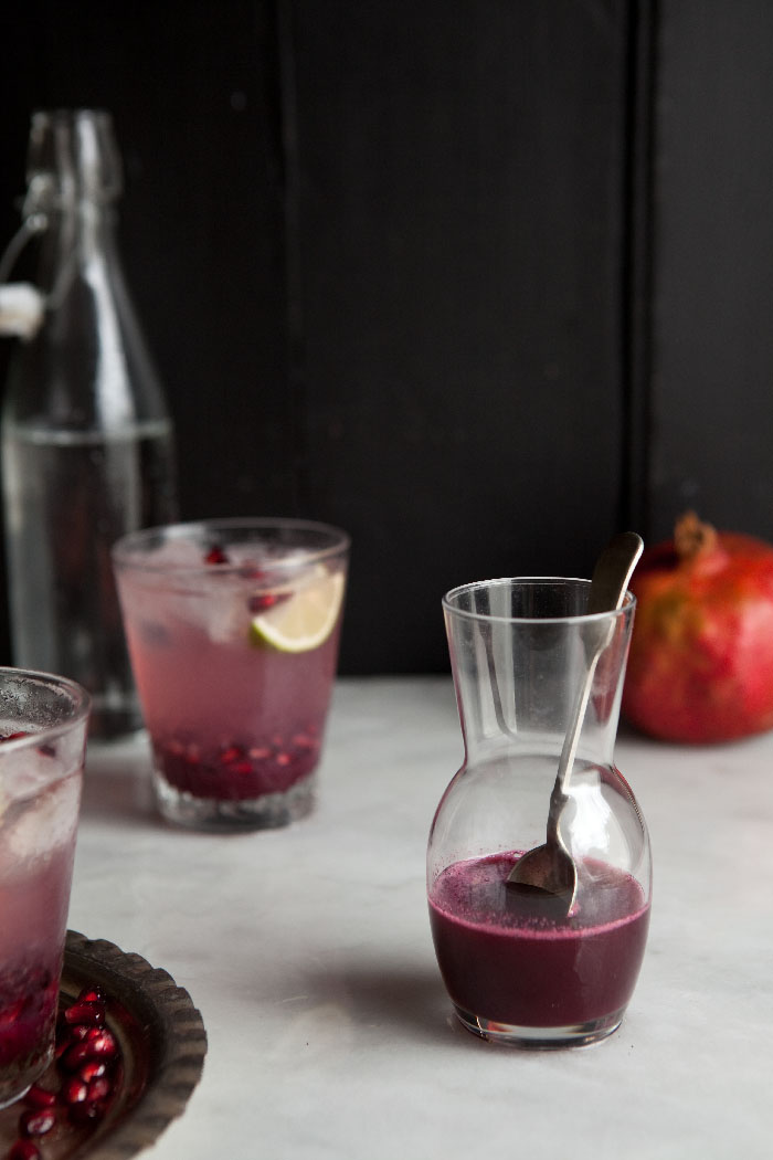 pomegranate and ginger spritzer
