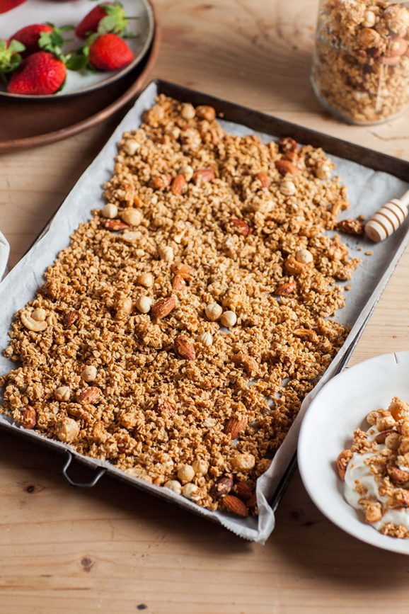 how to make easy honey nut granola • Drizzle and Dip honey nut granola
