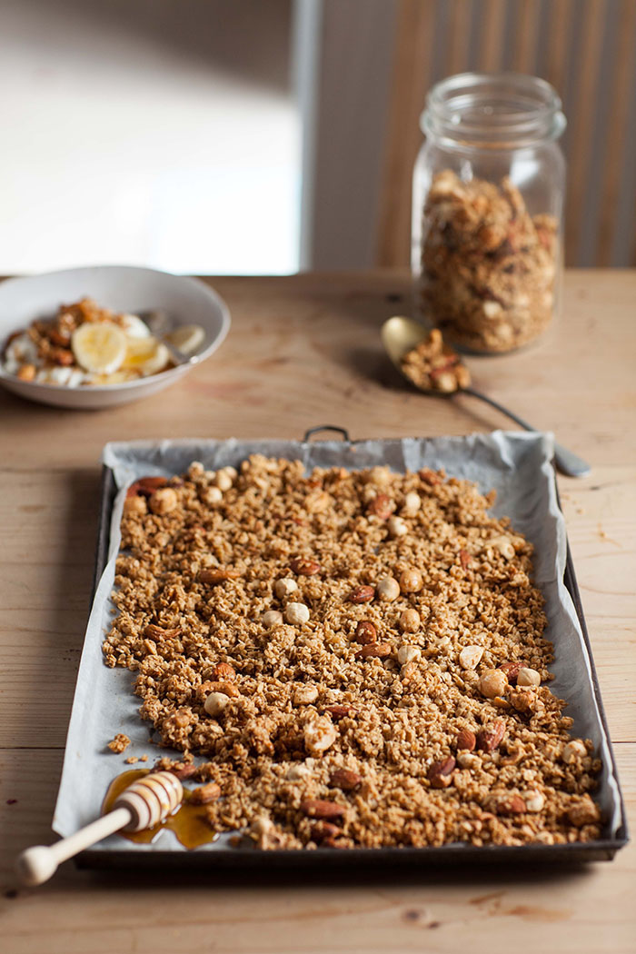 how to make easy honey nut granola