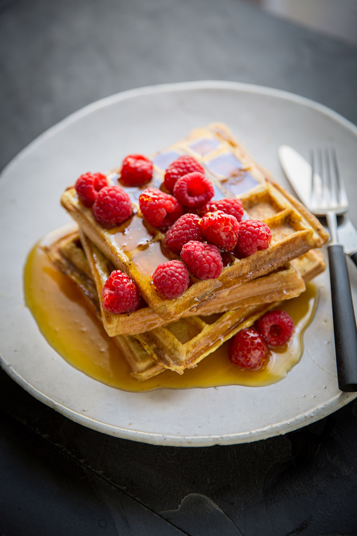 French toast waffles with cinnamon {video}