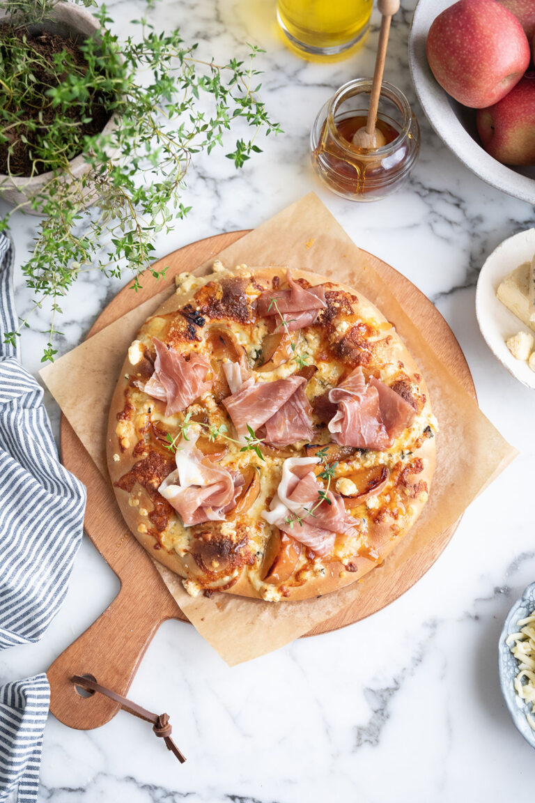 Blue Cheese & Prosciutto Pizza with Caramelised Apples recipe