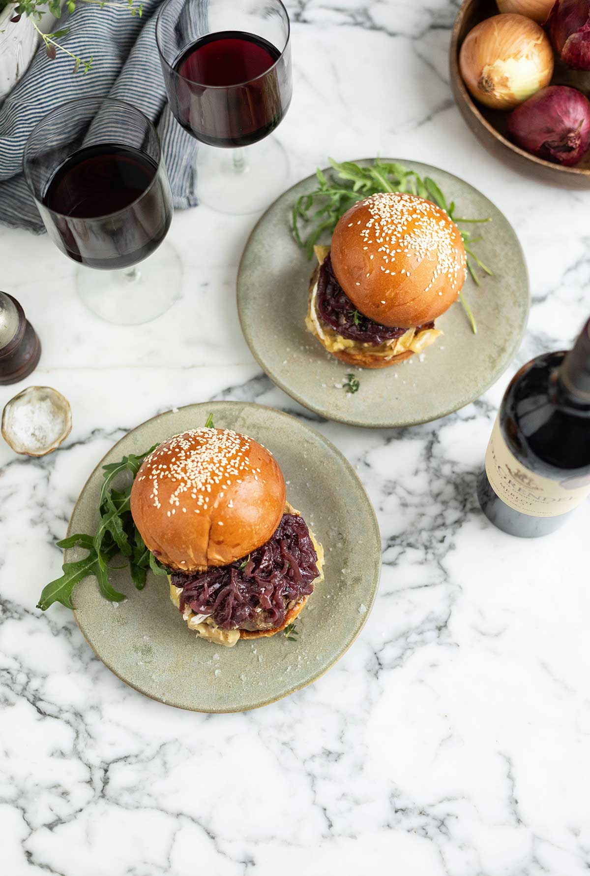 Brie Burgers with onions caramelised red wine