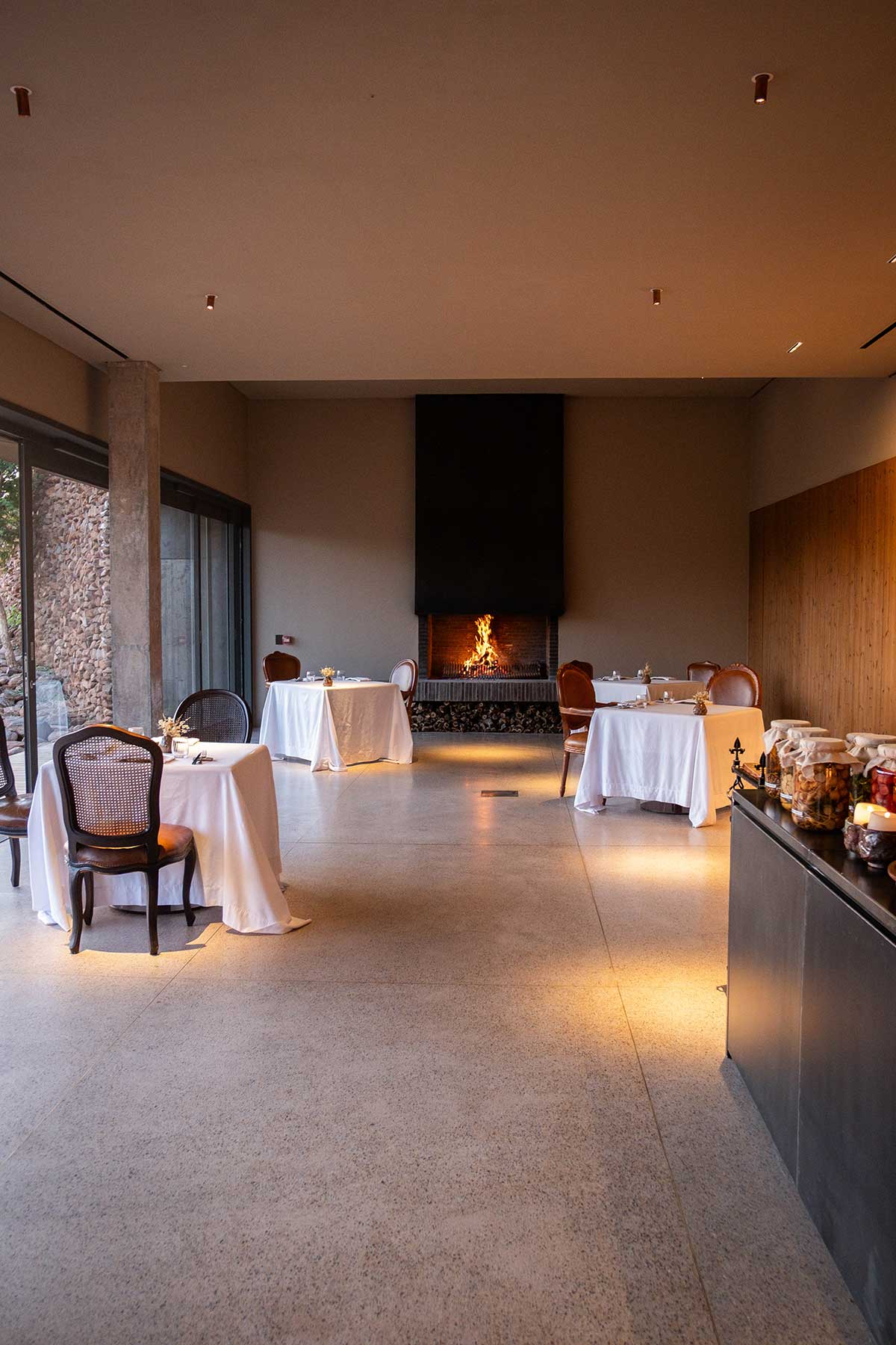 Boscia dining room • Drizzle and Dip Boscia restaurant Tswalu