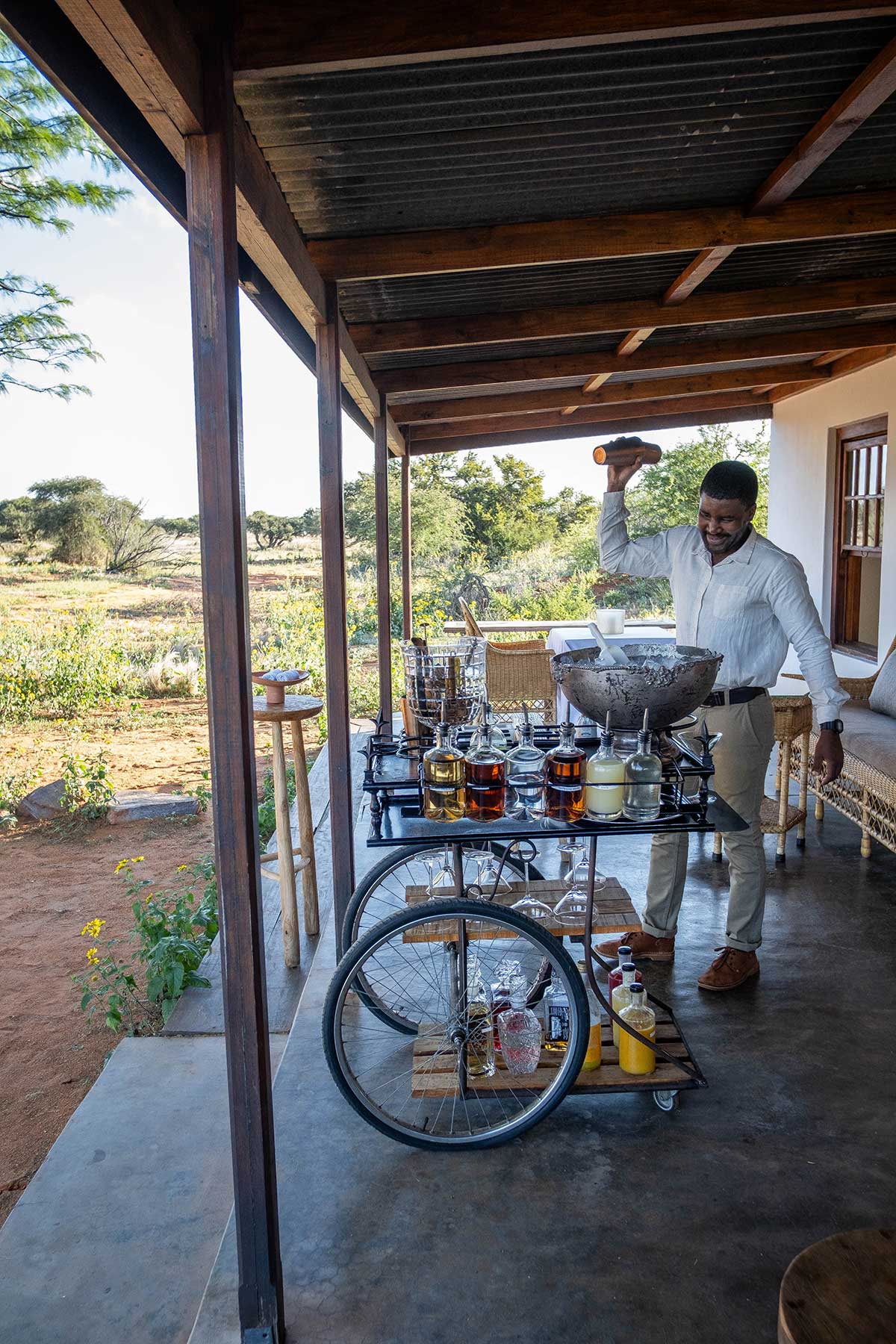 Cocktails on the stoep at Boscia Tswalu • Drizzle and Dip Cocktails being made on the stoep at Boscia Tswalu
